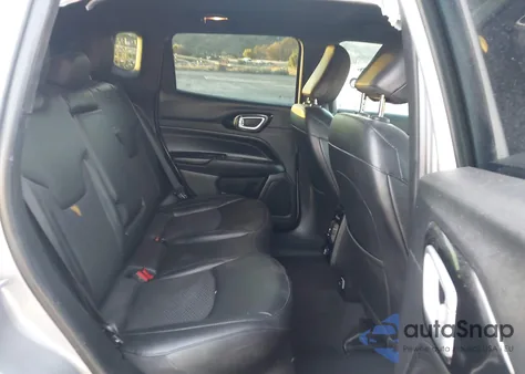 2022 Jeep Compass Altitude Fwd z USA, uszkodzony, nr VIN 3C4NJCBB8NT225523